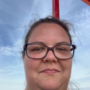 Meet your Posher, Carrie